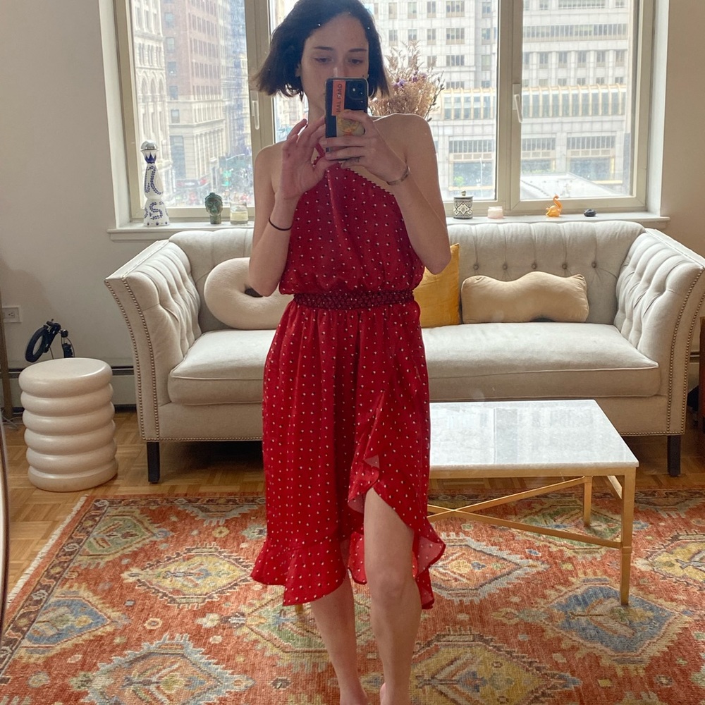 House of Harlow red one shoulder summer float dress. Thigh slit.